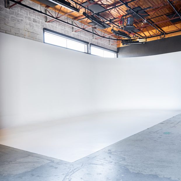 Soundstage [Angle 2] Image
