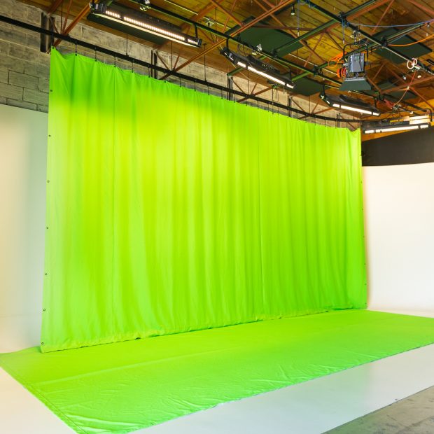 Green Screen (Optional) Image