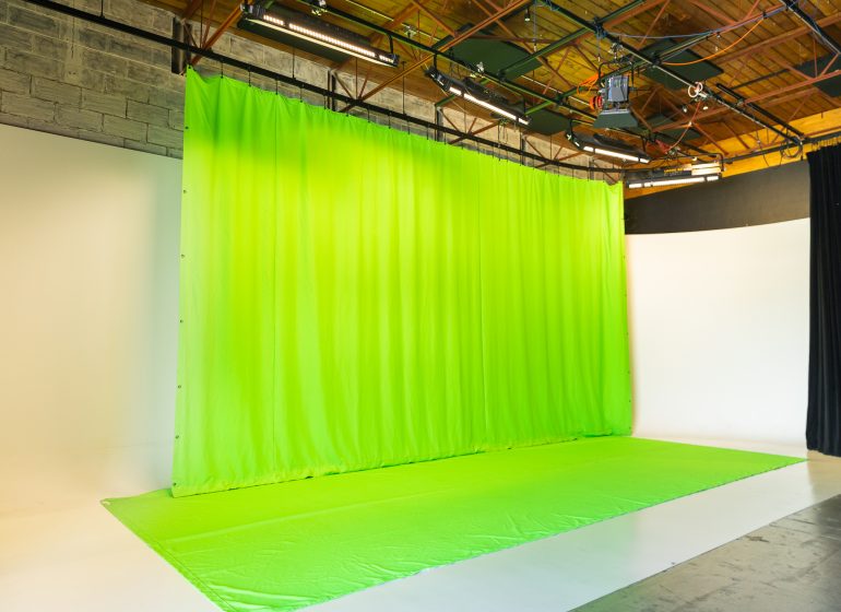 Green Screen (Optional) Image