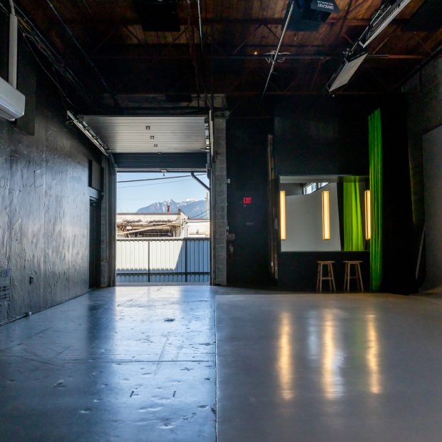 Soundstage [Angle 3] Image